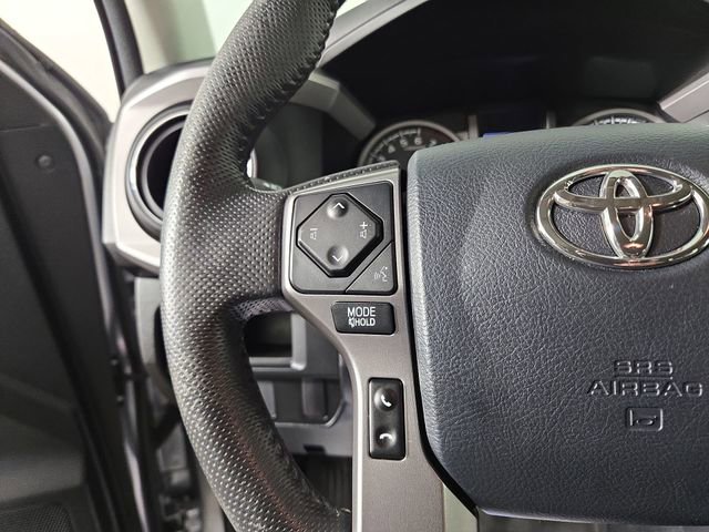Used 2017 Toyota Tacoma SR5 w/ Tow Package image 23