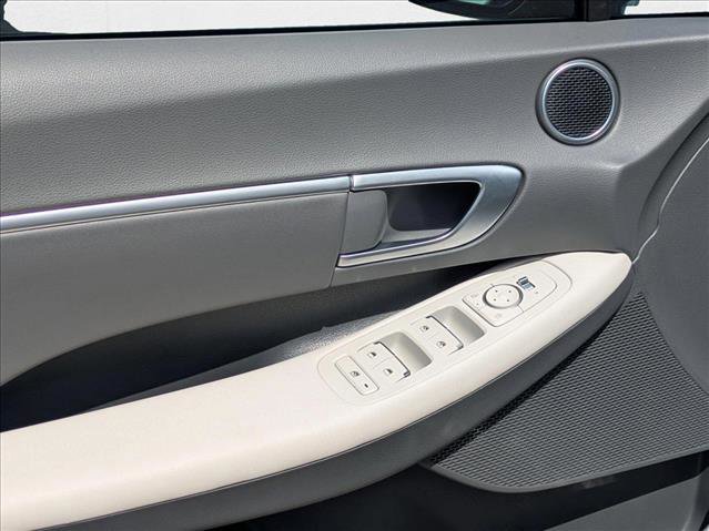 New 2025 Hyundai Sonata SEL FWD image 16