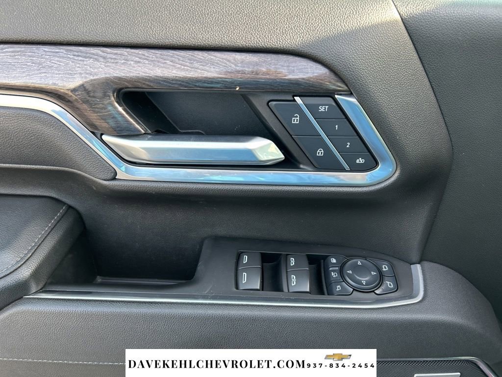 Used 2025 Chevrolet Silverado 2500 LTZ w/ LTZ Plus Package image 10