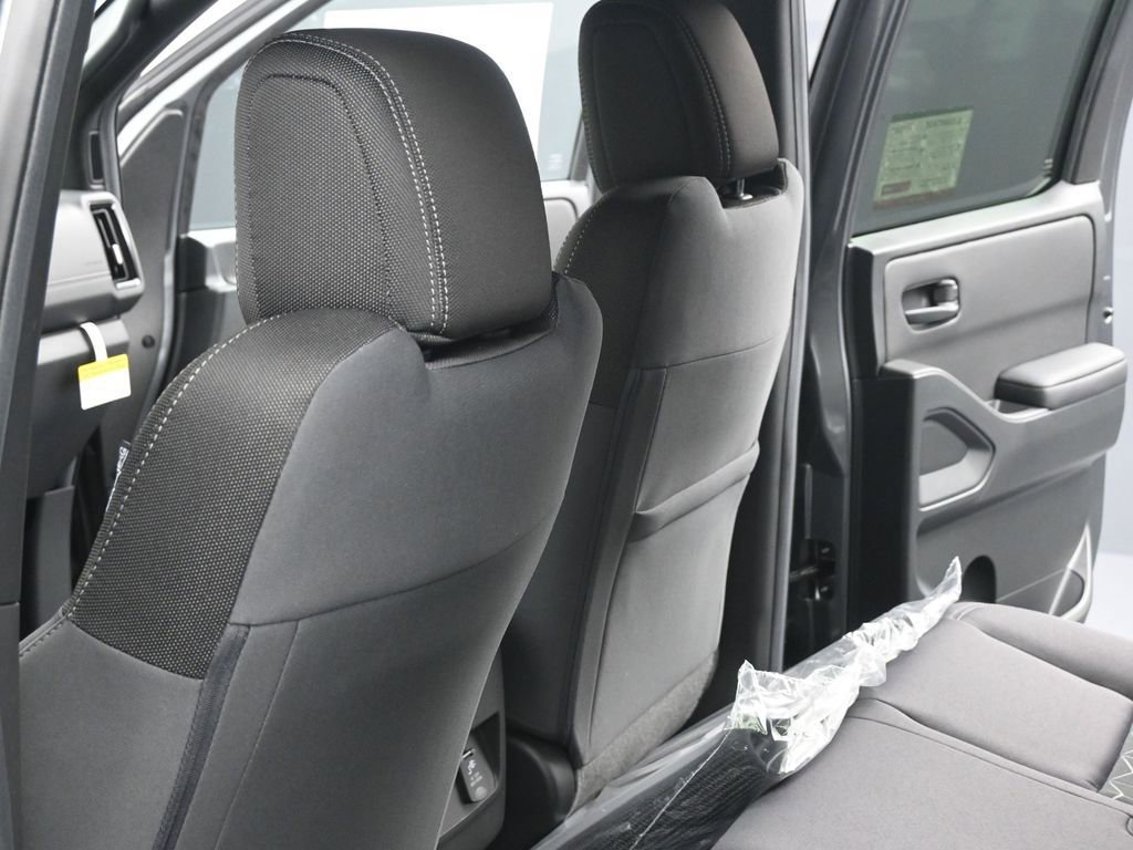 New 2026 Nissan Frontier SV image 19