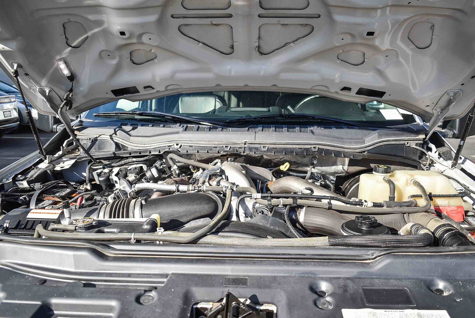 Used 2020 Ford F350 Lariat w/ Lariat Ultimate Package image 27