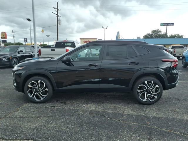 New 2026 Chevrolet Trax RS FWD image 8