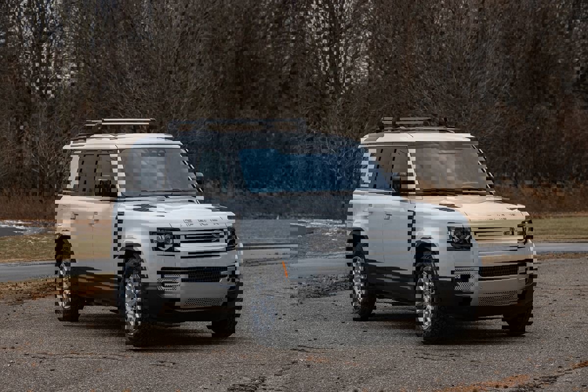 Used 2020 Land Rover Defender 110 S image 2