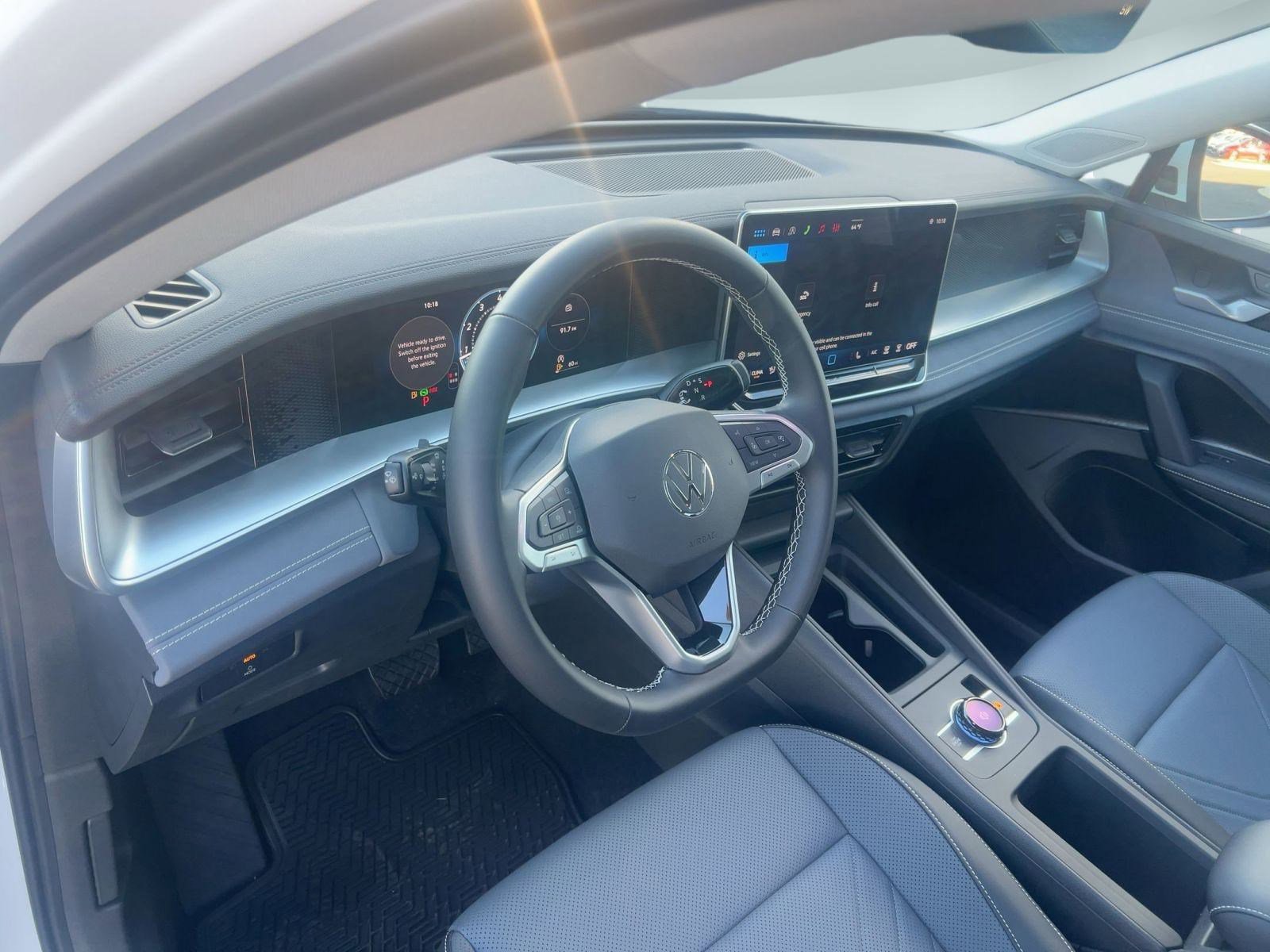 New 2026 Volkswagen Tiguan SE image 4