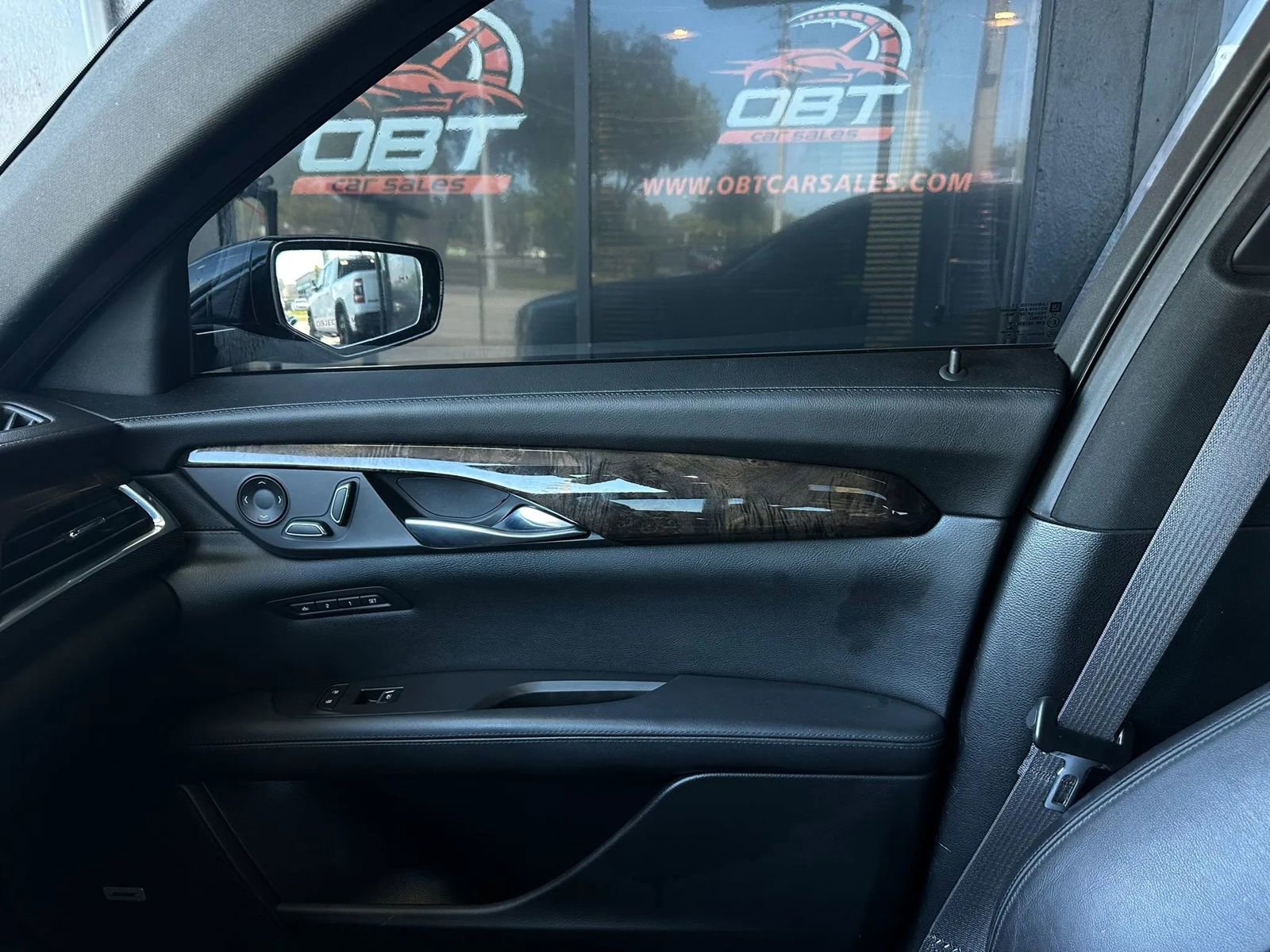 Used 2017 Cadillac CT6 Premium Luxury w/ Active Chassis Package AWD/4WD image 12