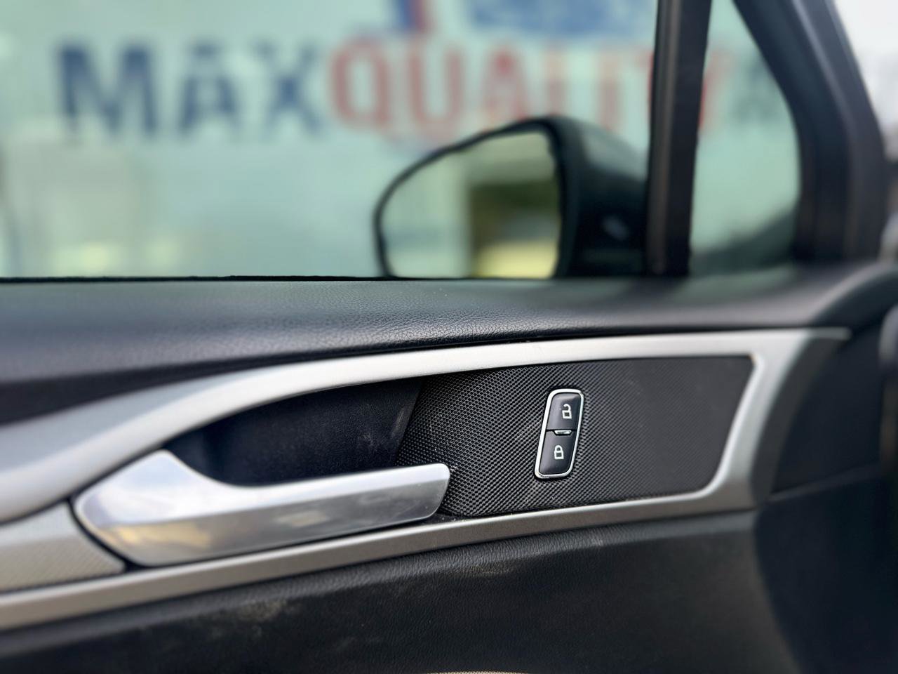 Used 2019 Ford Fusion S FWD image 39