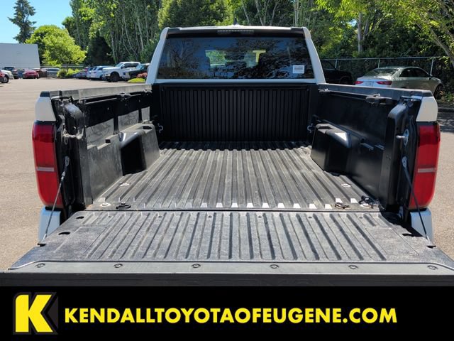 Certified 2024 Toyota Tacoma SR5 AWD/4WD image 16