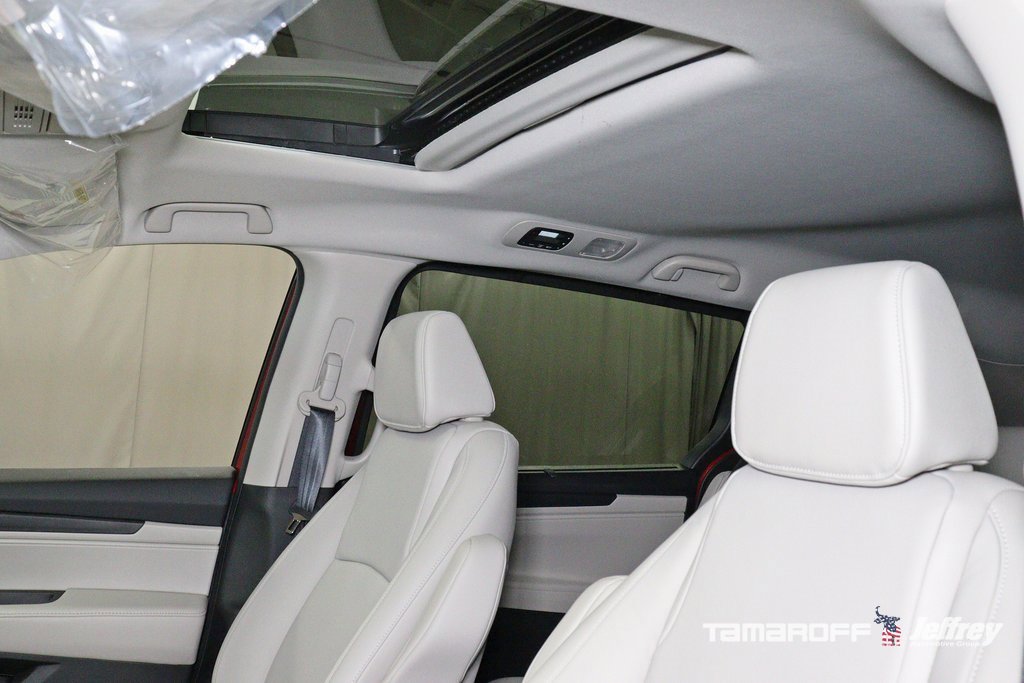 New 2026 Honda Odyssey EX-L image 3
