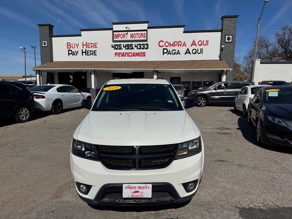 Used 2018 Dodge Journey SXT w/ Premium Group FWD image 2
