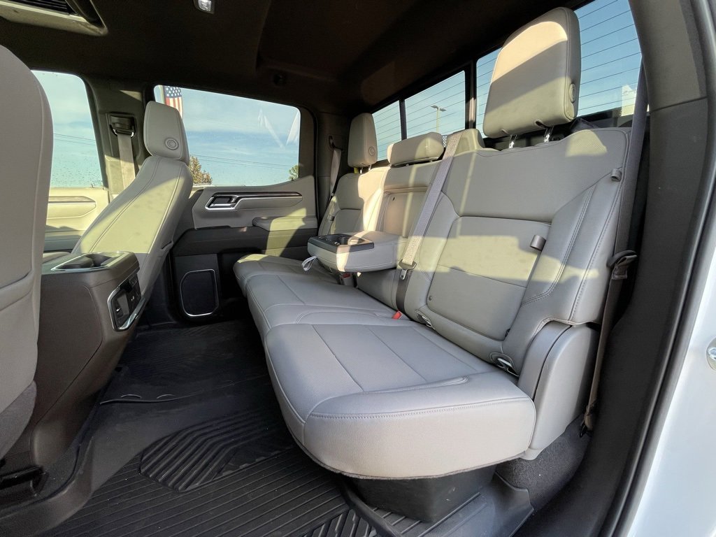 Used 2022 Chevrolet Silverado 1500 LTZ w/ LTZ Premium Package image 25