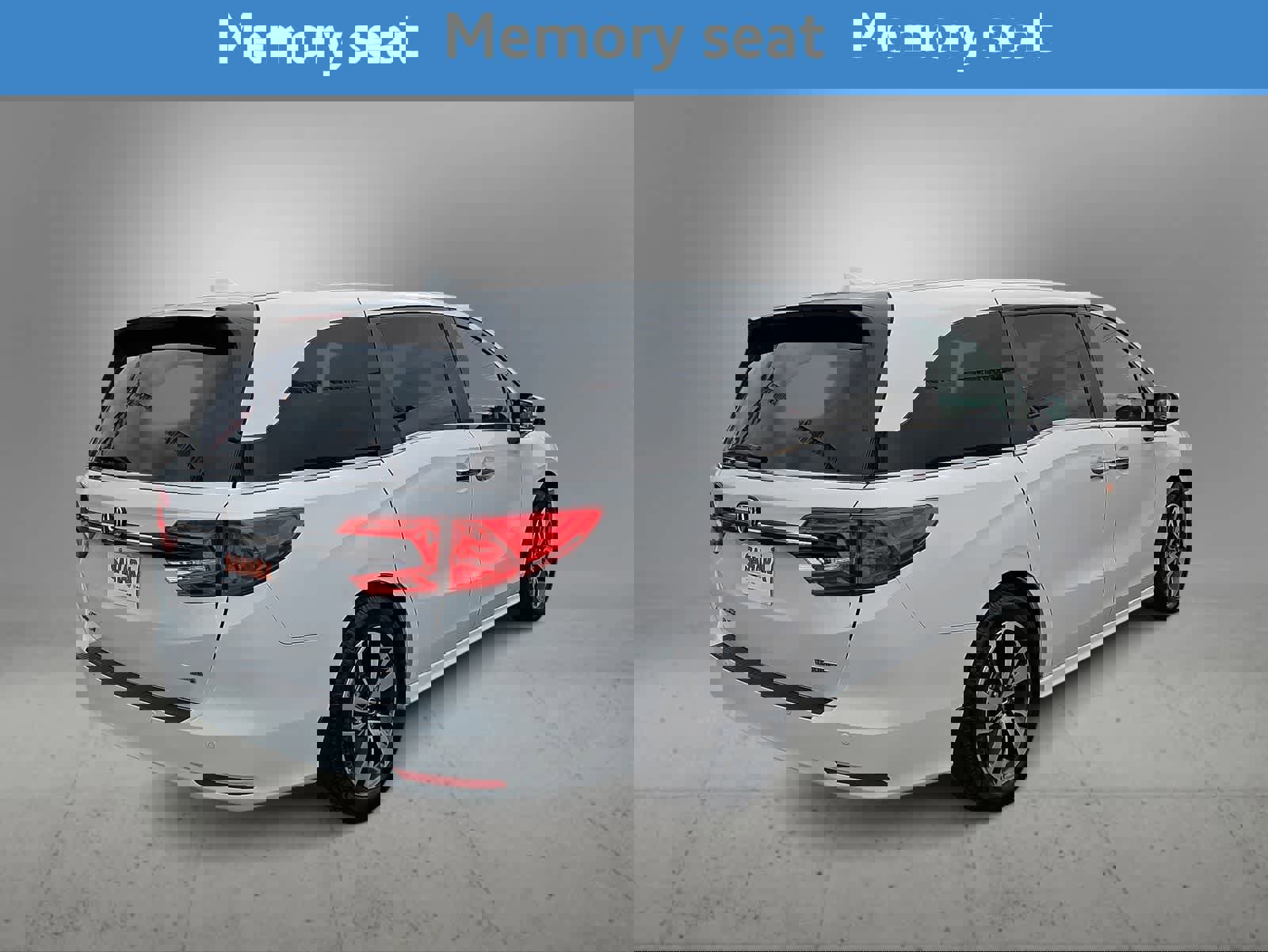 Used 2023 Honda Odyssey Touring image 10