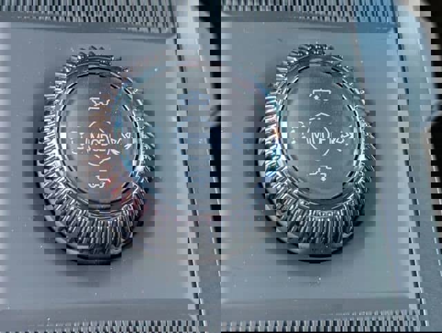 New 2026 GMC Hummer EV 4x4 Crew Cab image 15