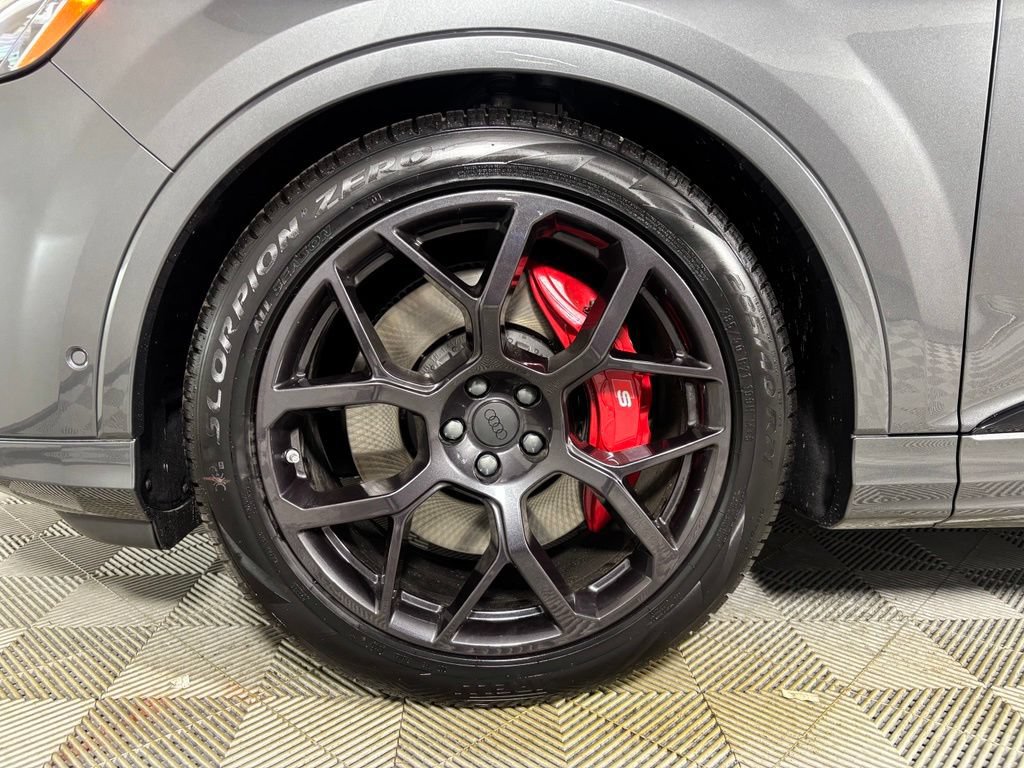 New 2026 Audi SQ7 Prestige AWD/4WD image 18