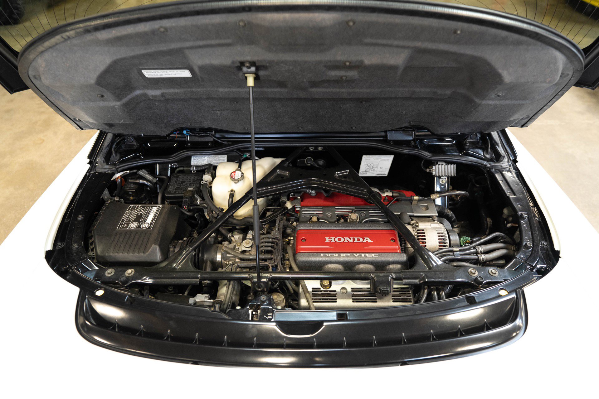 Used 2003 Acura NSX T image 97