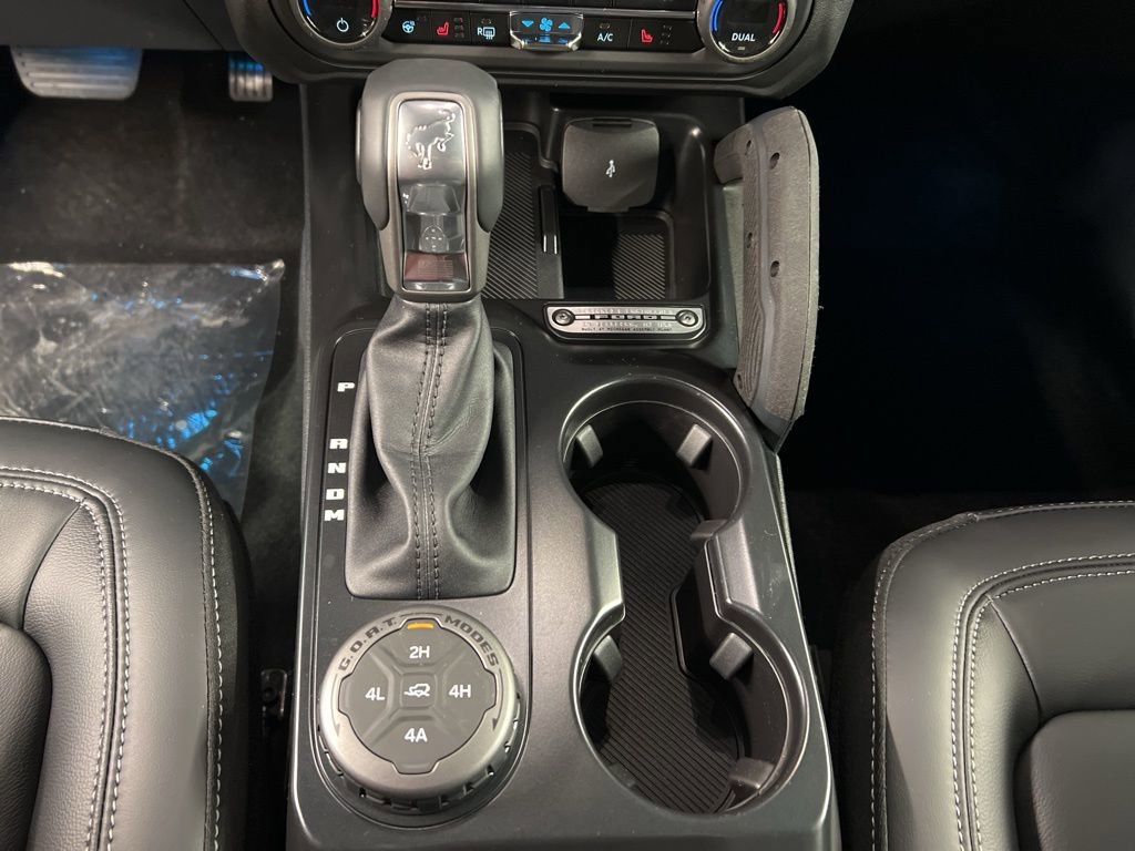 New 2026 Ford Bronco Outer Banks image 17