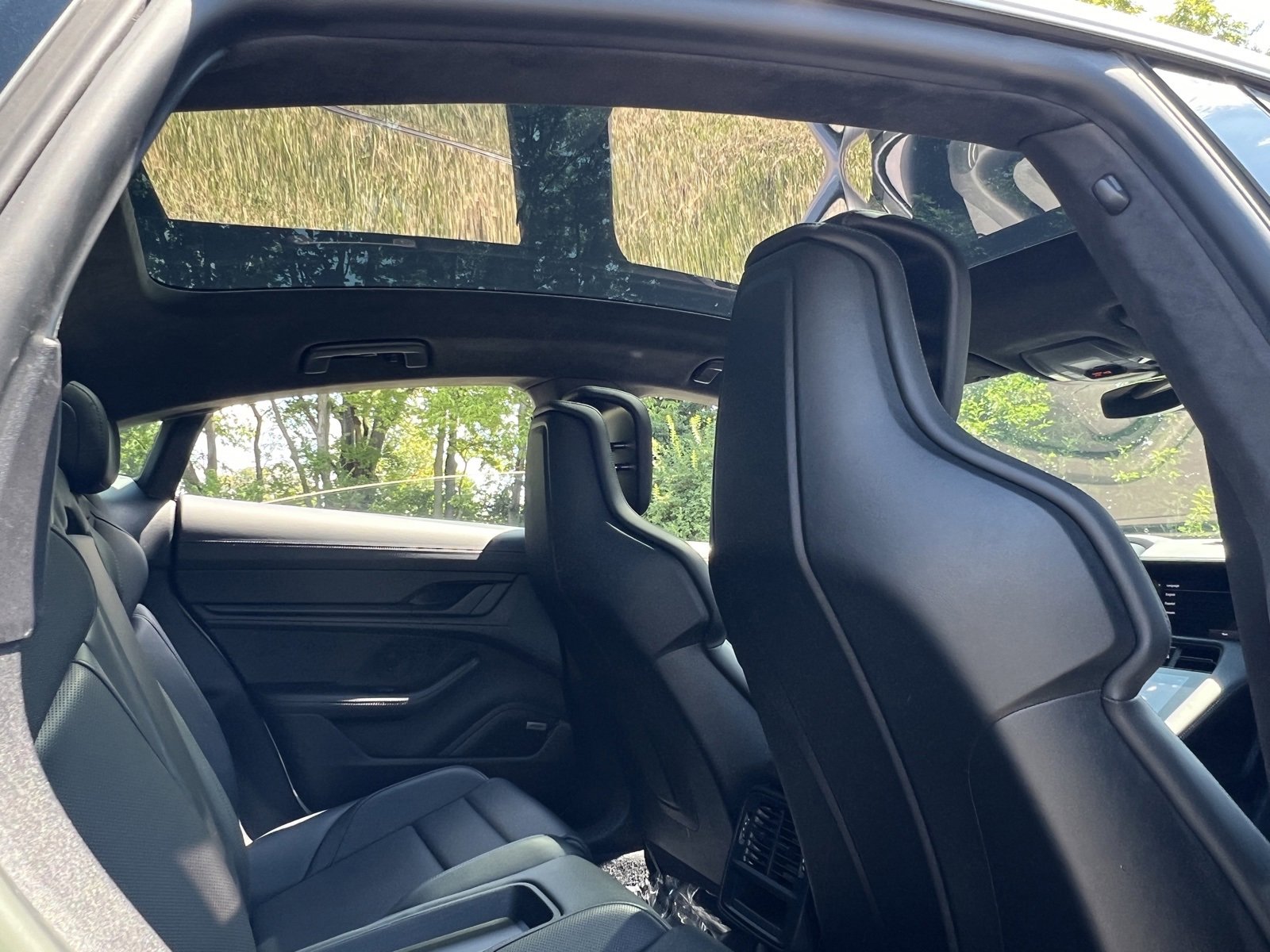 Certified 2022 Porsche Taycan GTS image 22