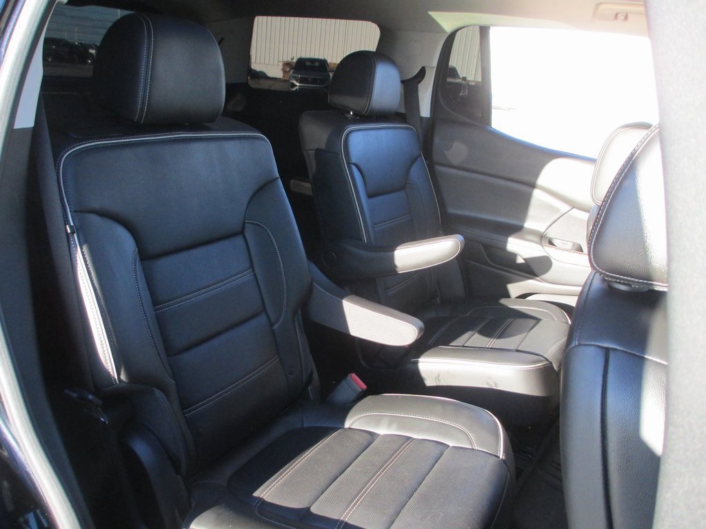 Certified 2023 GMC Acadia Denali w/ Denali Ultimate Package image 23