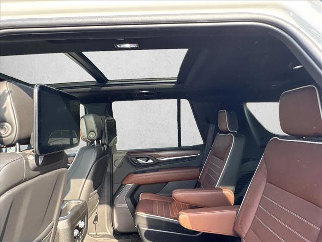 Used 2023 GMC Yukon Denali Ultimate image 14