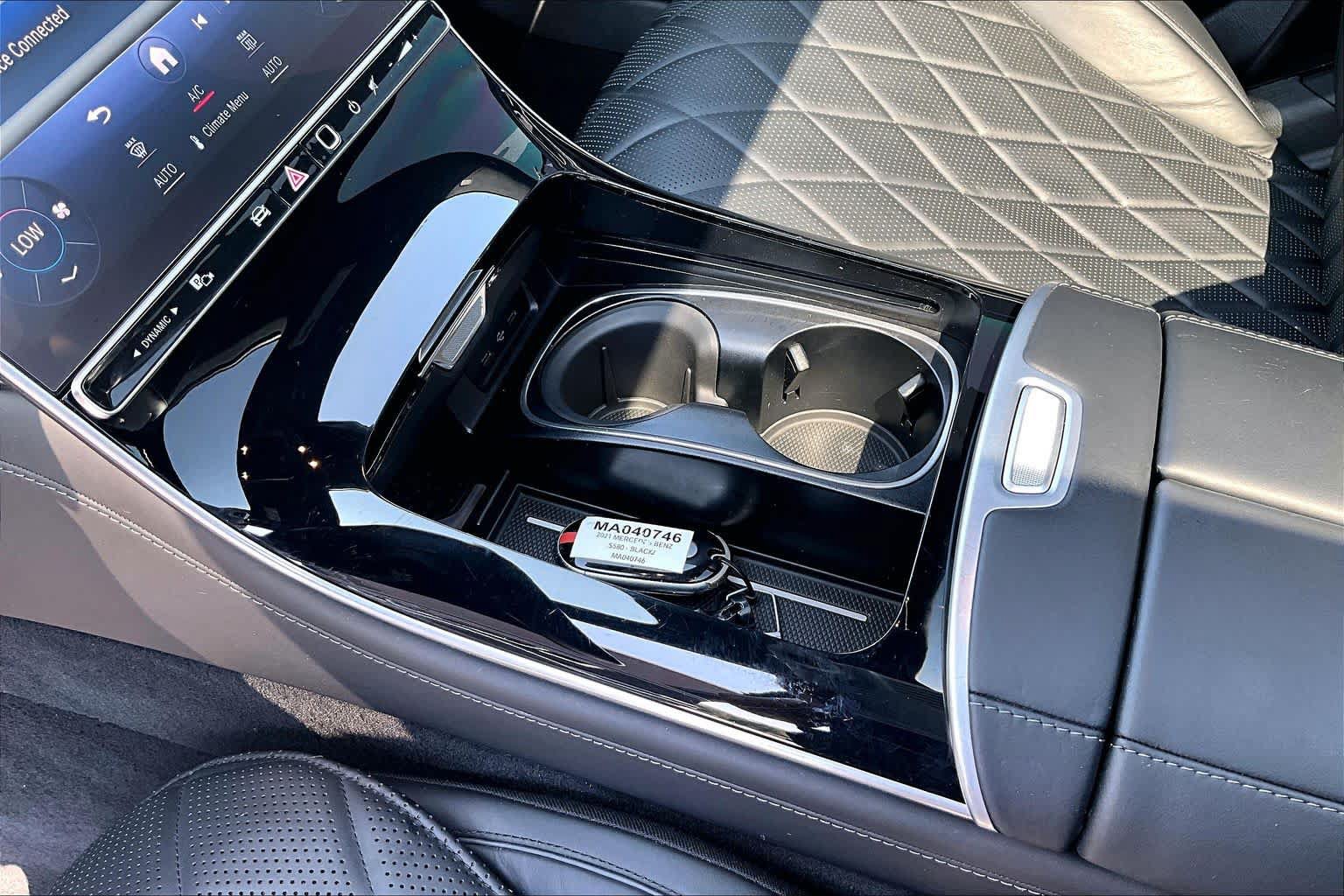 Used 2021 Mercedes-Benz S 580 4MATIC Sedan w/ AMG Line image 16