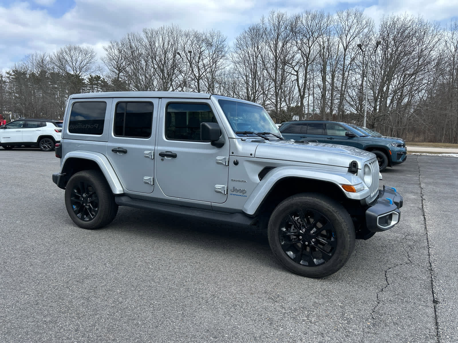 Used 2023 Jeep Wrangler Sahara w/ Cold Weather Group image 2