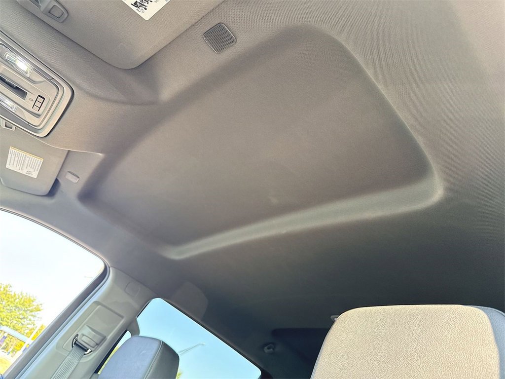 Used 2025 GMC Sierra 2500 SLT w/ SLT Premium Package image 22