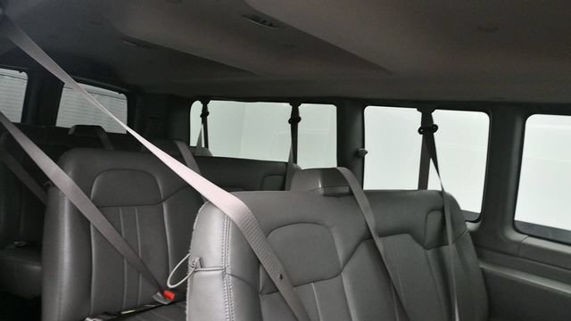 Used 2024 Chevrolet Express 3500 LS RWD image 10