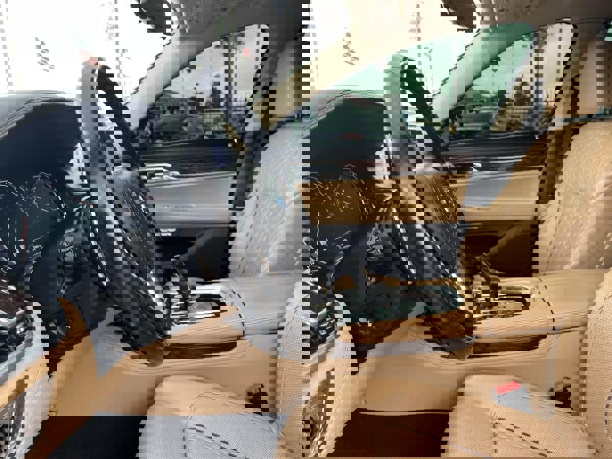 Used 2016 BMW 750i RWD image 25