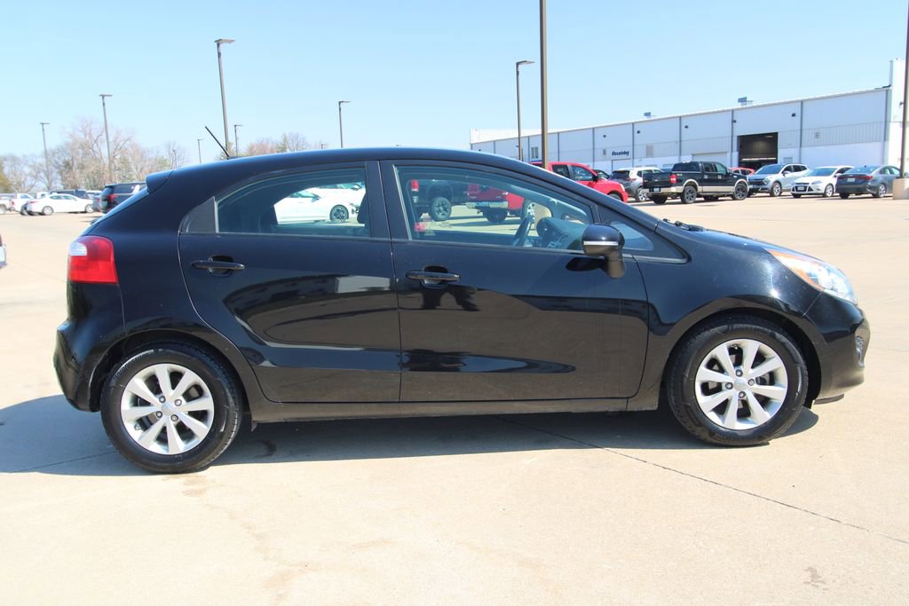 Used 2012 Kia Rio EX w/ Convenience Pkg image 4