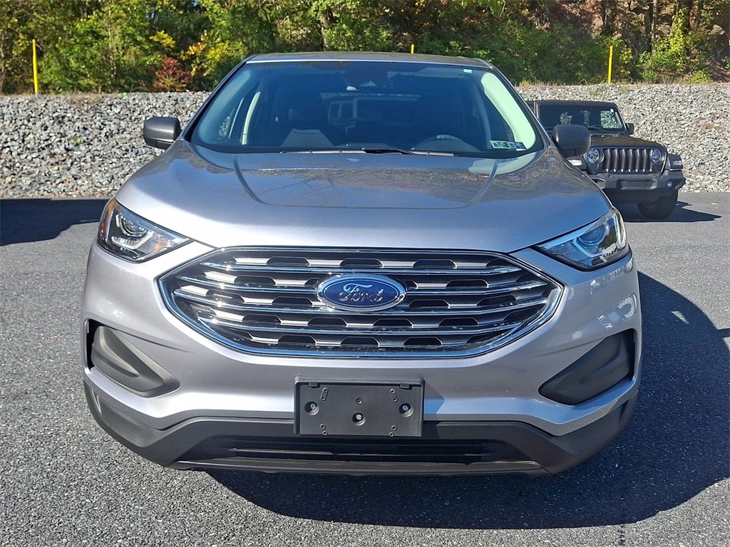 Used 2022 Ford Edge SE image 5