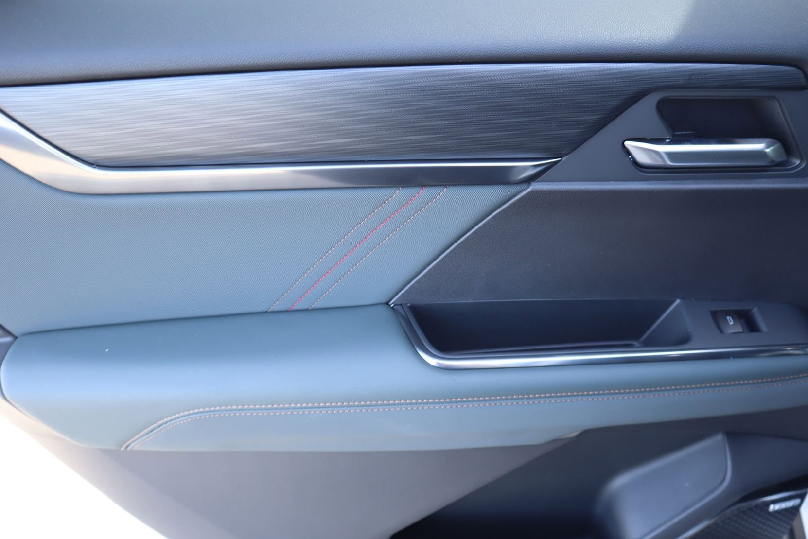 New 2026 GMC Acadia AT4 w/ Super Cruise Package image 26