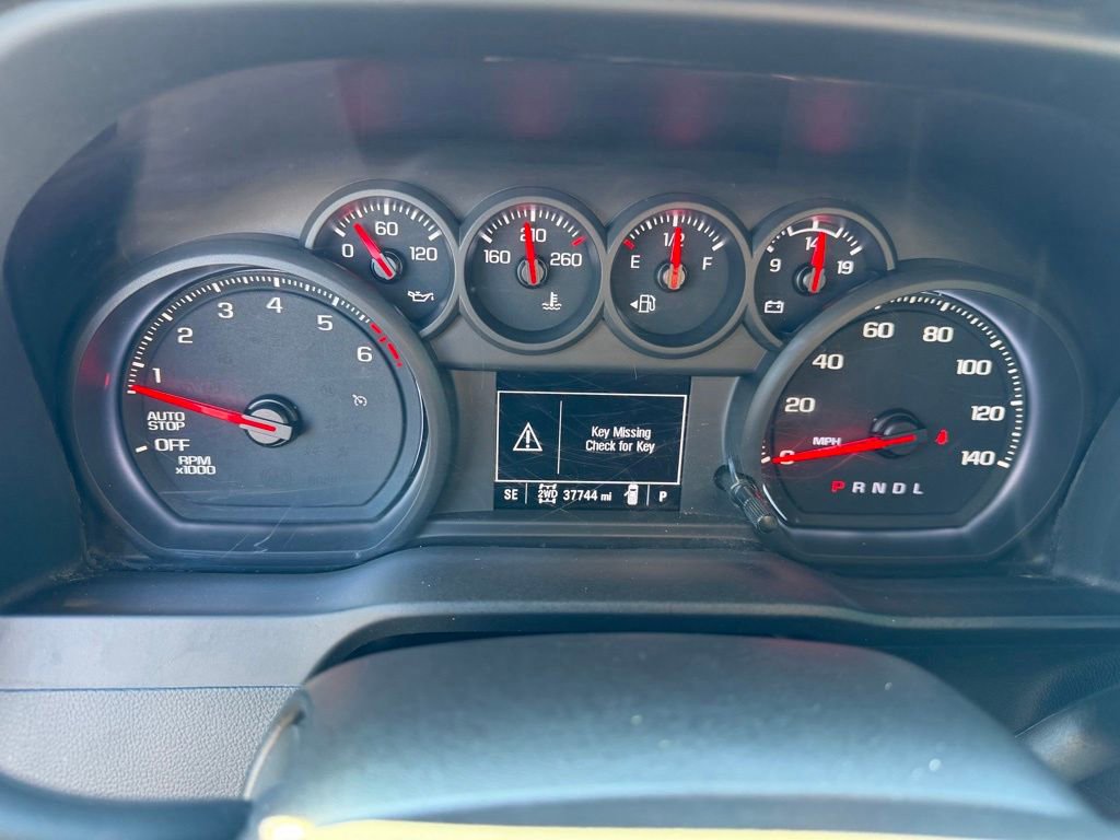 Used 2022 Chevrolet Silverado 1500 Custom image 25