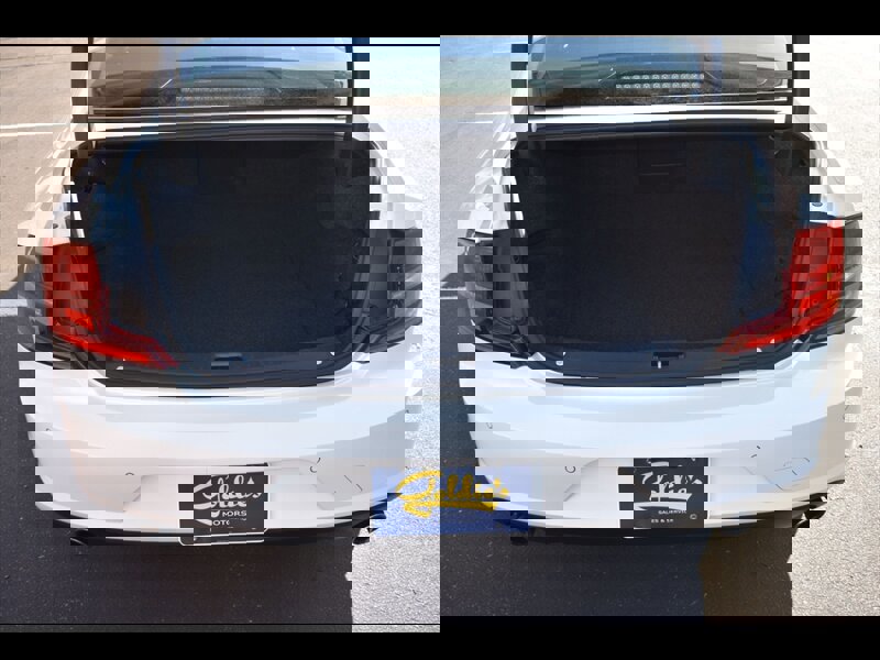 Used 2017 Volvo S90 T5 Momentum w/ Vision Package image 24