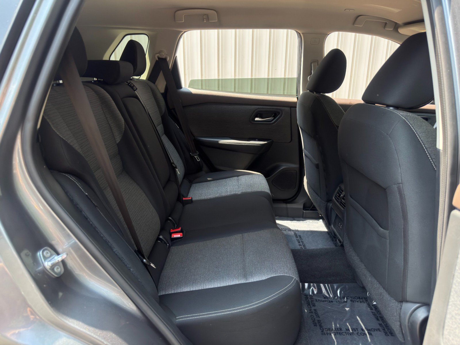 Used 2022 Nissan Rogue SV FWD image 32