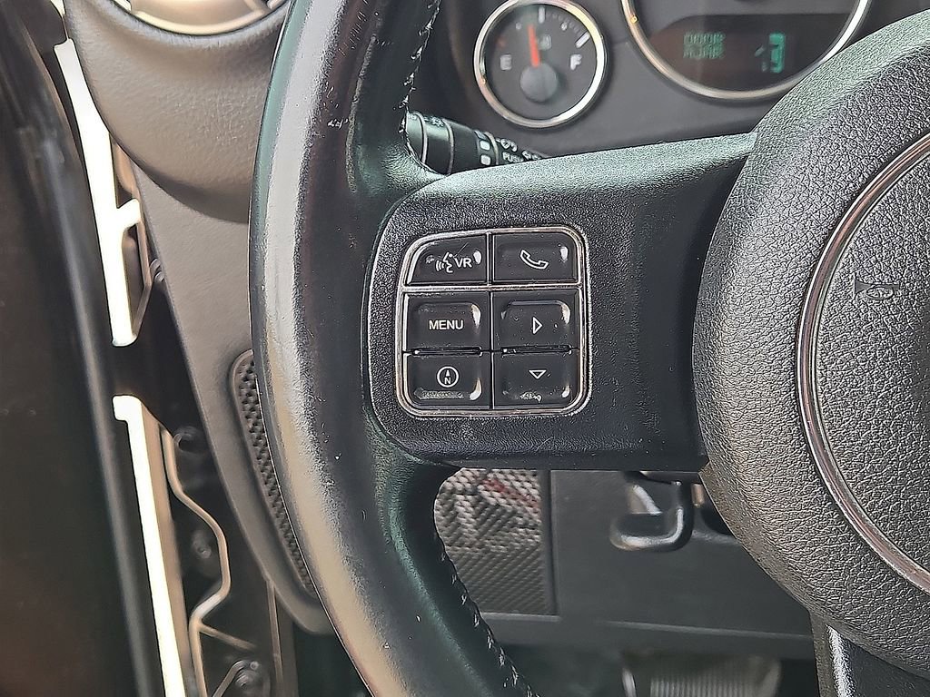 Used 2013 Jeep Wrangler Sahara w/ Connectivity Group AWD/4WD image 20