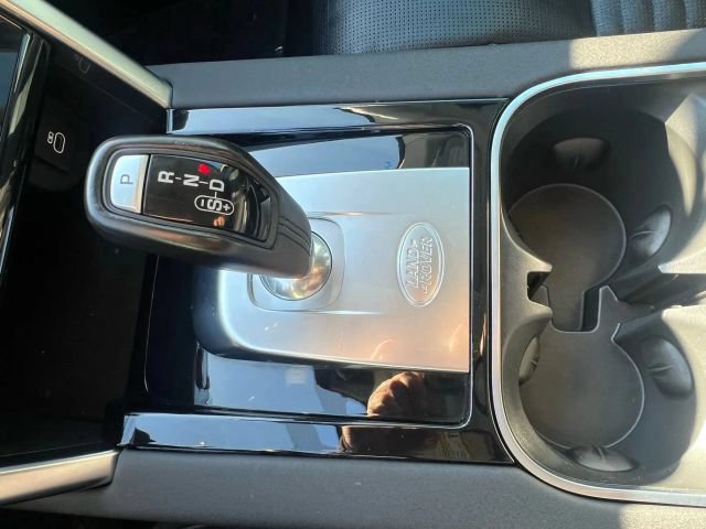 Used 2021 Land Rover Discovery Sport SE AWD/4WD image 21