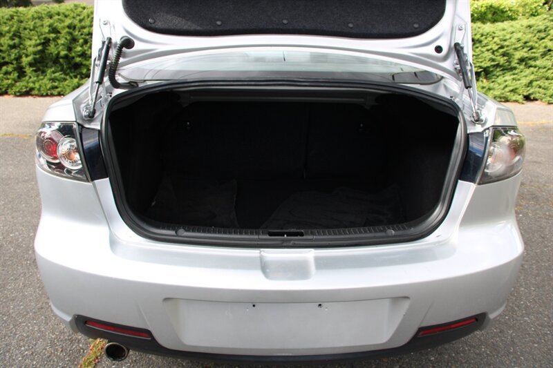 Used 2008 MAZDA MAZDA3 i Sport FWD image 15
