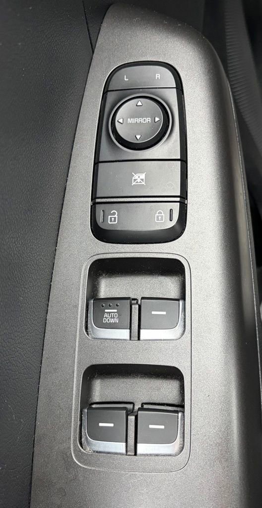 Used 2020 Kia Sportage LX FWD image 15