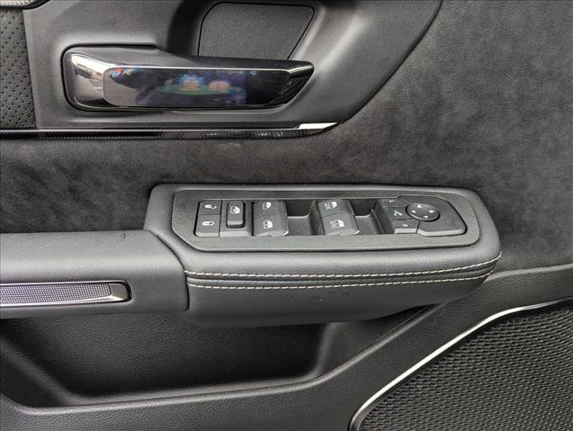 New 2026 RAM 1500 RHO w/ Bed Utility Group image 10