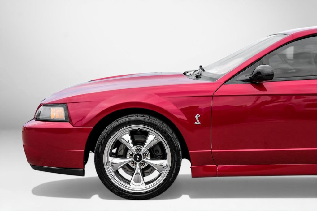 Used 2004 Ford Mustang Cobra image 12