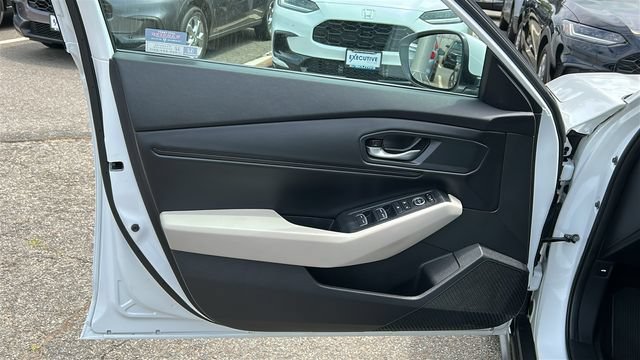Used 2024 Honda Accord EX image 9