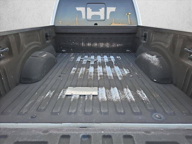 Used 2016 Ford F150 Lariat w/ Equipment Group 502A Luxury AWD/4WD image 6