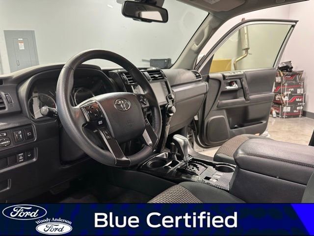 Used 2023 Toyota 4Runner TRD Off-Road image 9