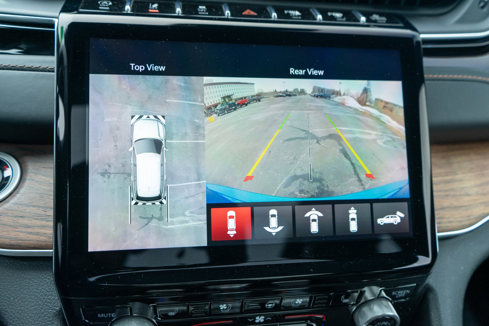 Used 2023 Jeep Grand Cherokee Summit w/ Adv Protech Group IV image 21