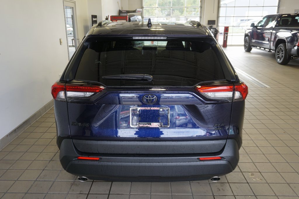 New 2025 Toyota RAV4 XLE image 19