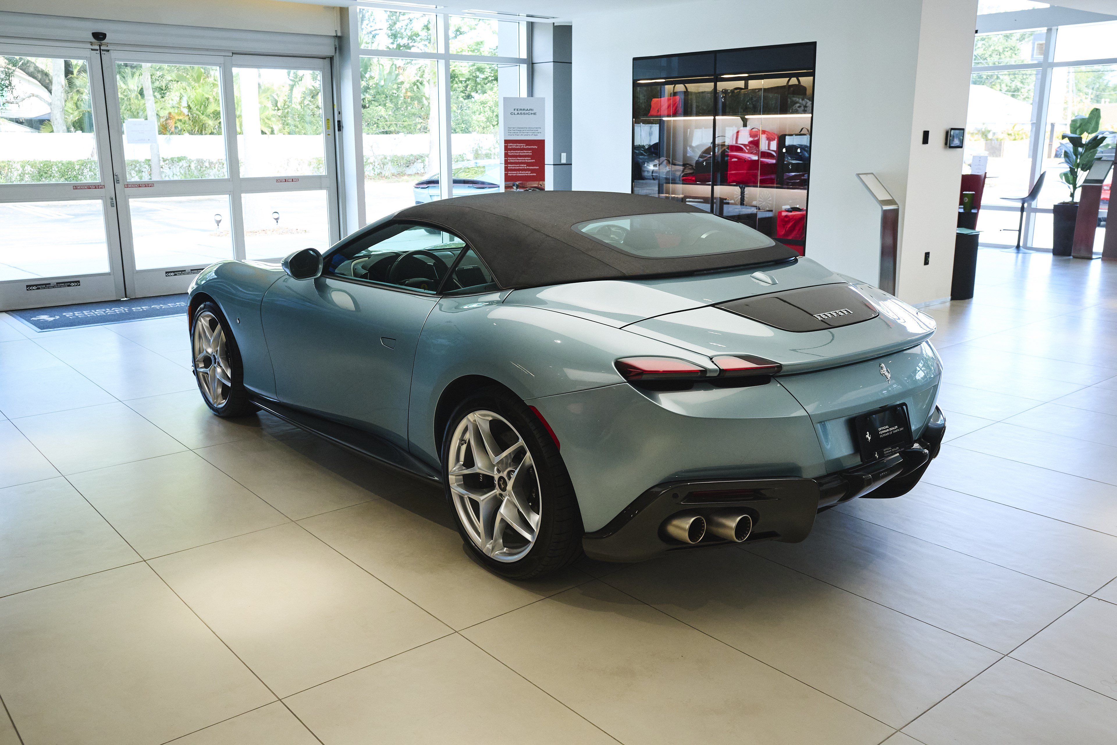 Used 2024 Ferrari Roma Spider RWD image 69