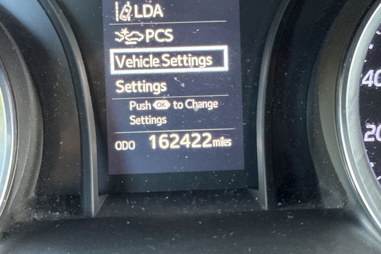 Used 2018 Toyota Camry LE FWD image 26