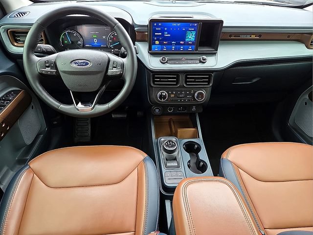 Used 2023 Ford Maverick Lariat w/ Lariat Luxury Package FWD image 13