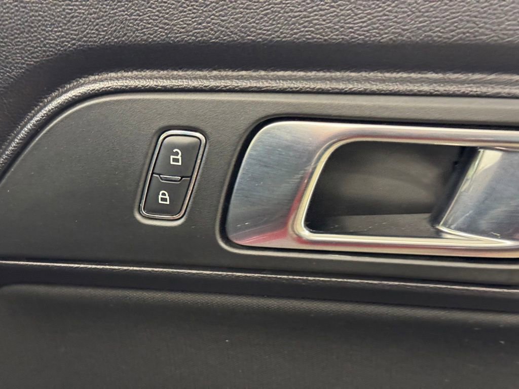 Used 2019 Ford Mustang GT RWD image 26