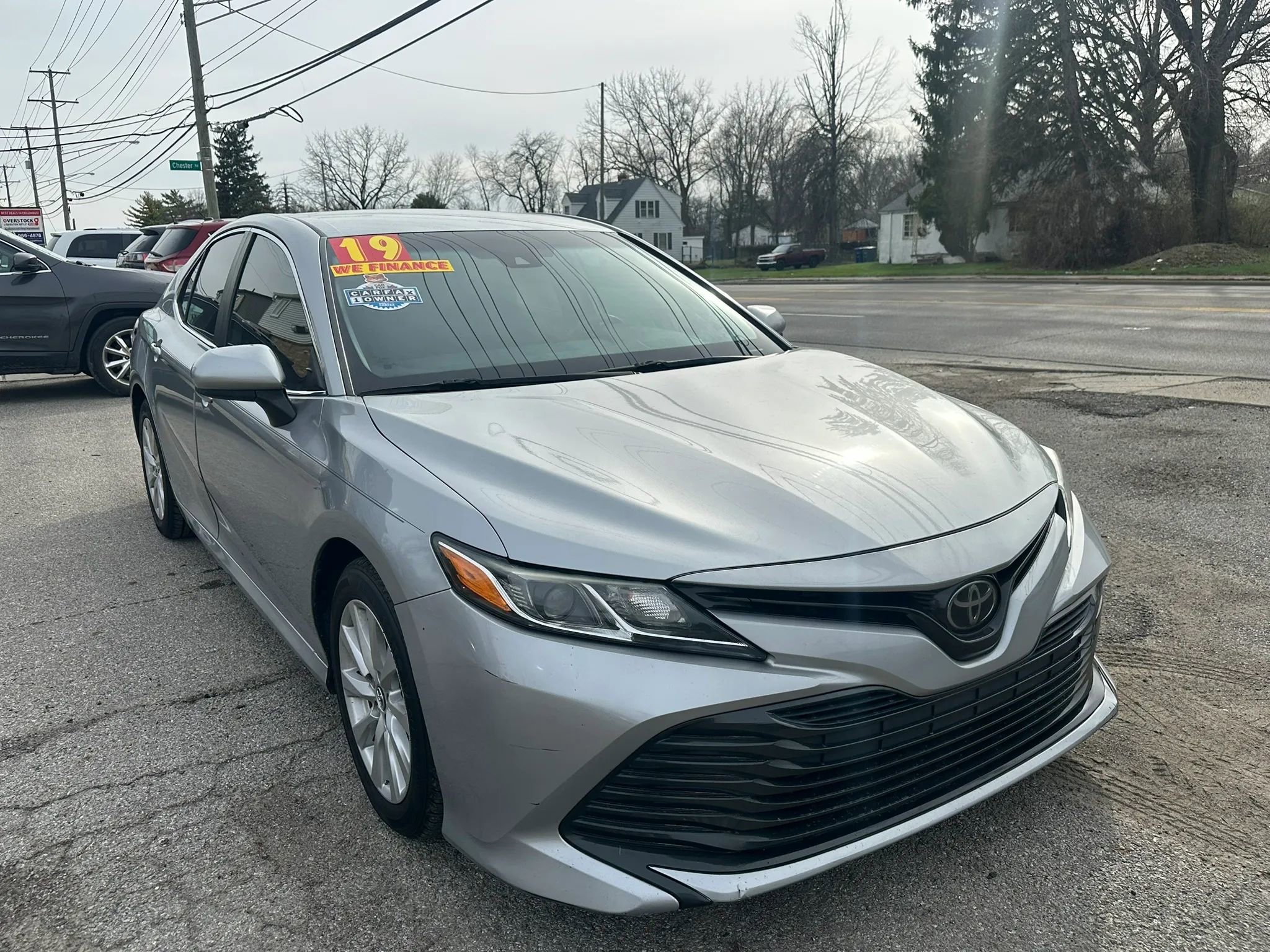 Used 2019 Toyota Camry LE image 7