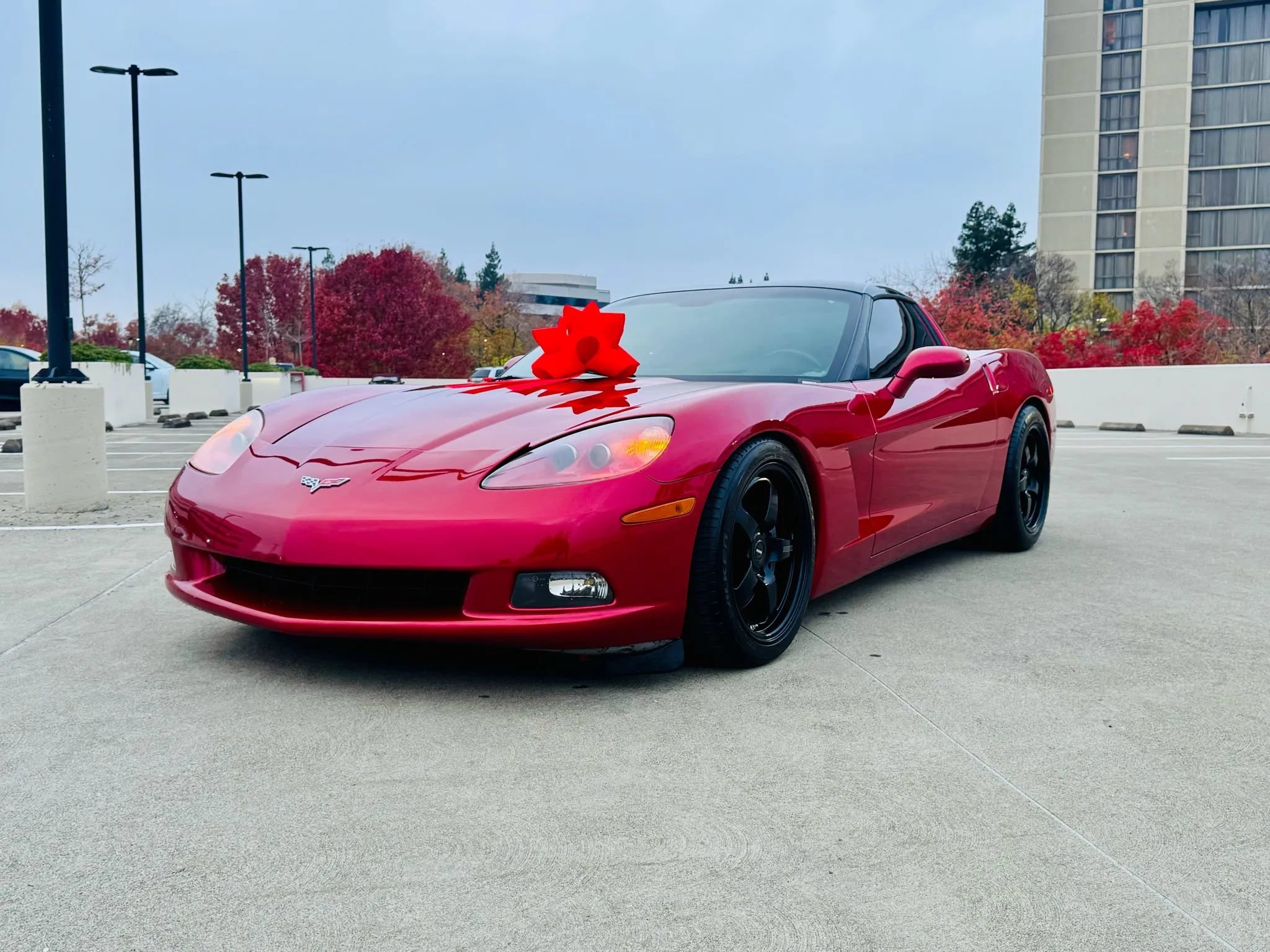 Used 2005 Chevrolet Corvette Coupe w/ Preferred Equipment Group RWD image 24
